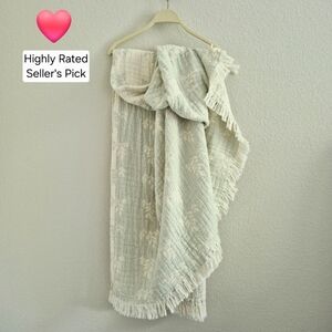 Piscatextil 100% Cotton cozy Light green(Mint) Textured all season Throw Blanket